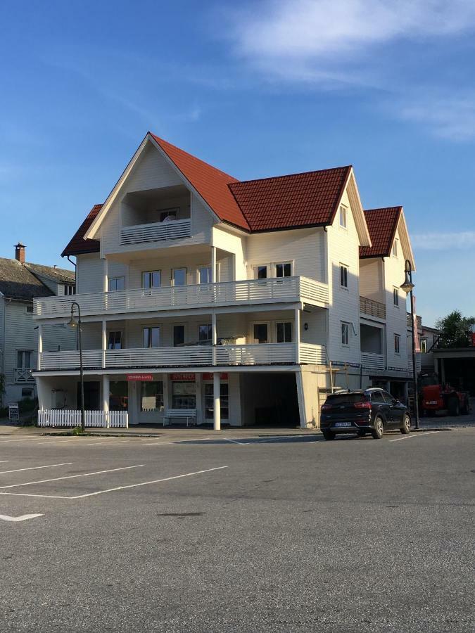 Balestrand Fjordapartments Eksteriør billede