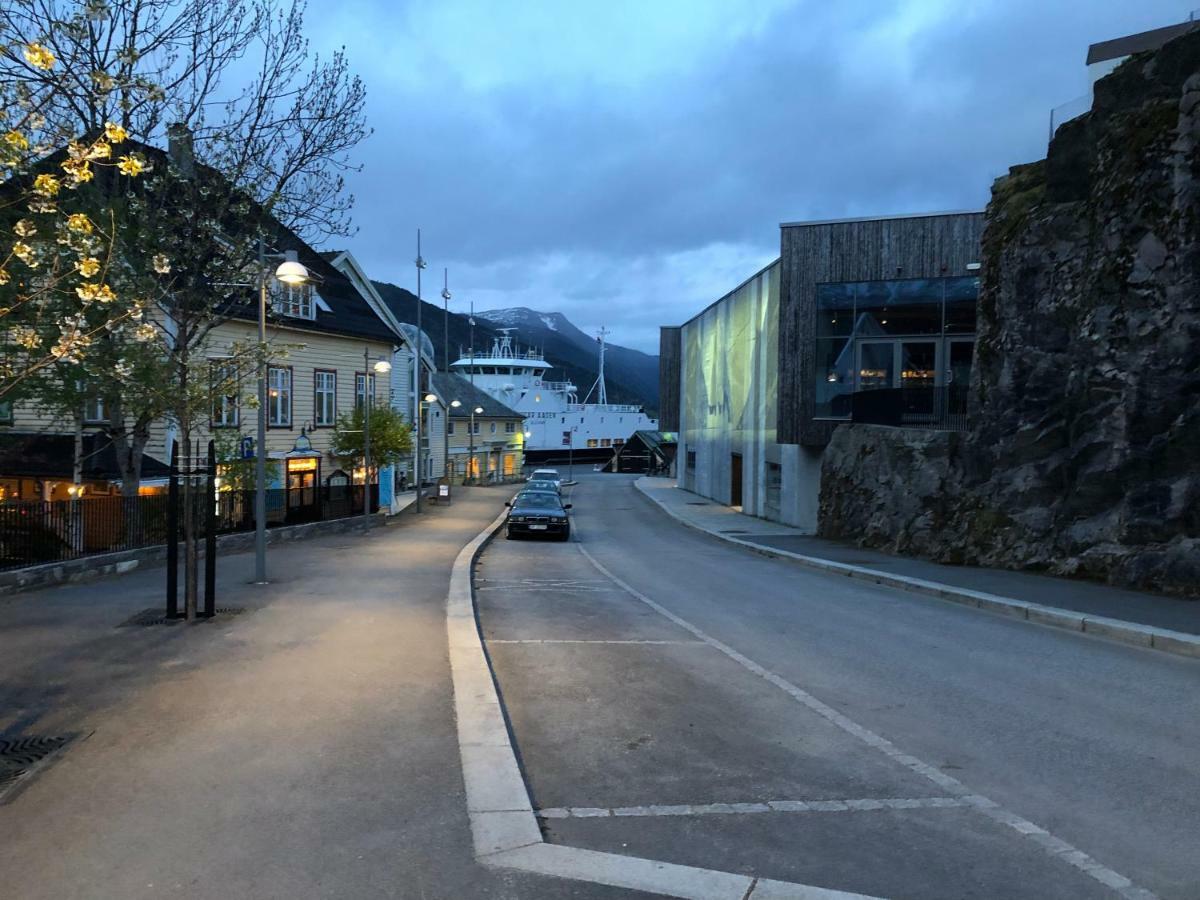 Balestrand Fjordapartments Eksteriør billede