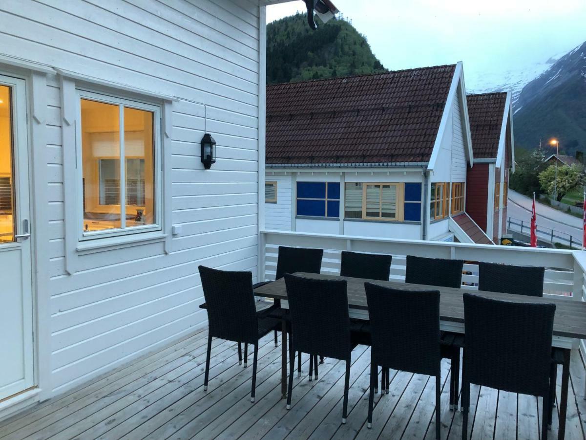 Balestrand Fjordapartments Eksteriør billede